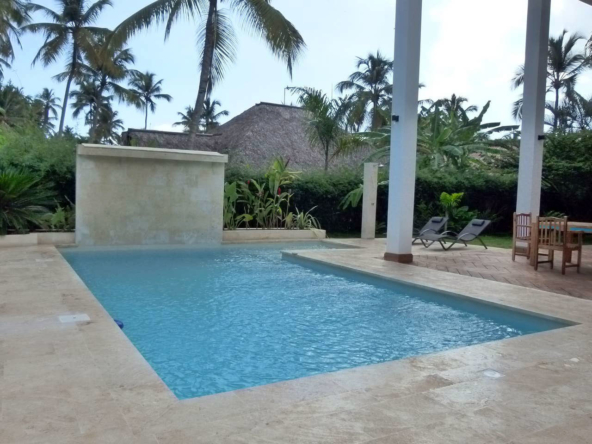 Casa Blanca Pool 01