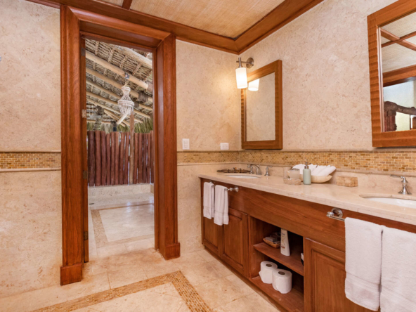 Villa Caleton 9 Bathroom 04