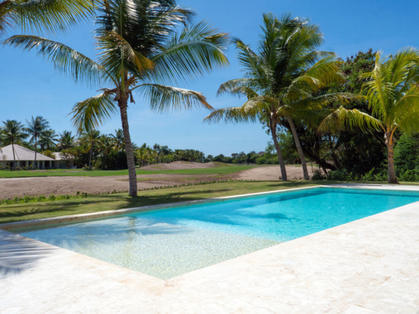 Villa Arrecife 60 Swimming Pool 01