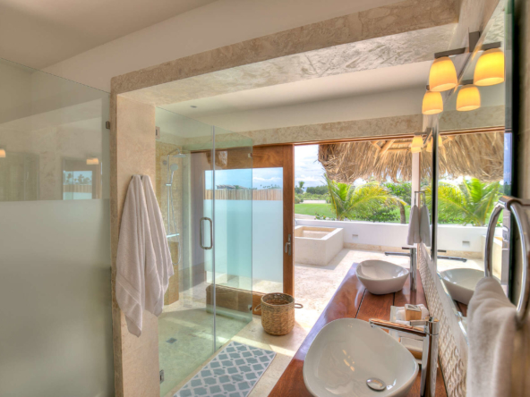 Villa Cayuco 9 Bathroom 06