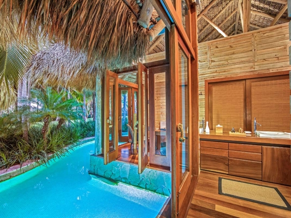 Villa Kayanta Bathroom 04
