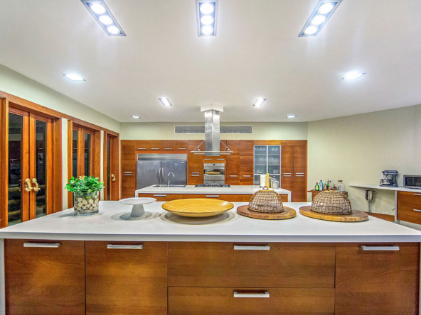 Villa Kayanta Kitchen 02