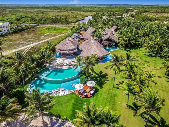 Villa Kayanta Outside 02