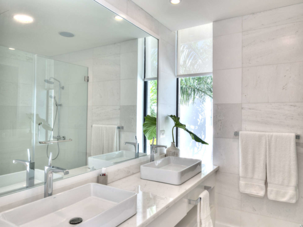 Villa Ocean Eeven Bathroom 04