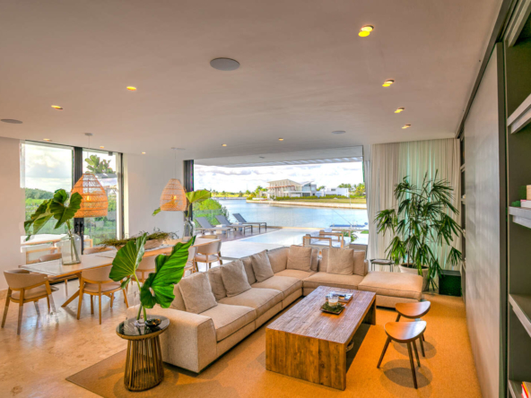 Villa Ocean Eleven Salon