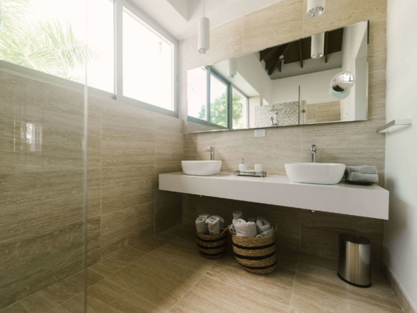 Villa Yarari 34 Bella Luna Bathroom 04