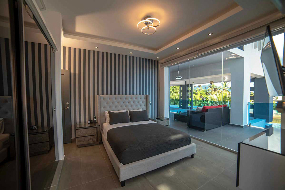 Luxury Villa Room 01