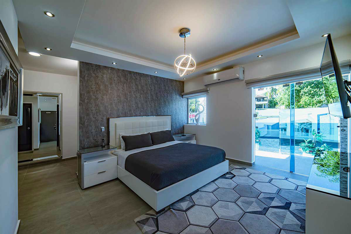 Luxury Villa Room 04