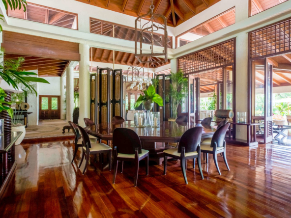 Bahia Minitas Dining Room 01