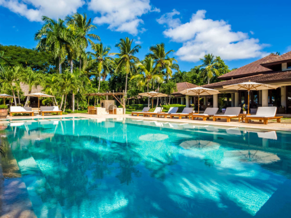 Bahia Minitas Swimming Pool 01