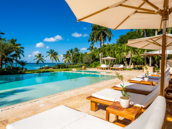 Bahia Minitas Swimming Pool 02