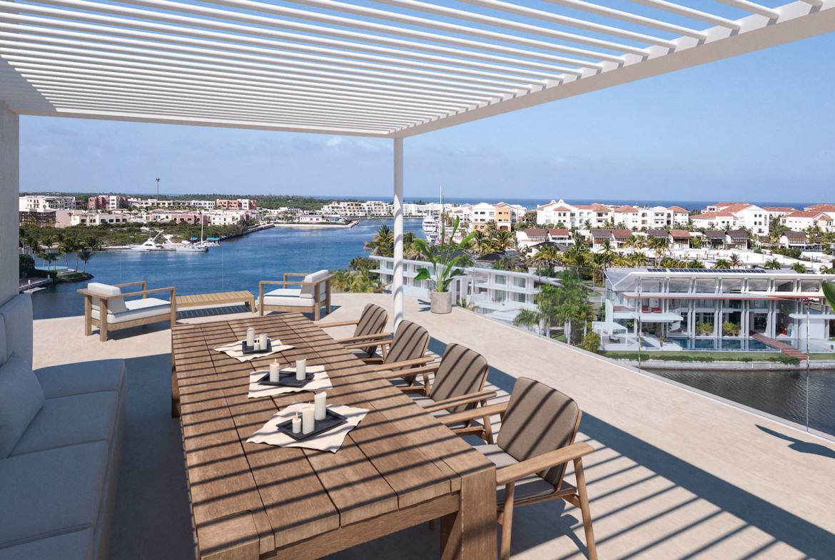 Roof terrace of the apartment of Marina Garden 2