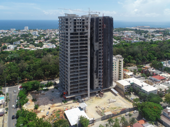 Twin Towers Santo Domingo Construction