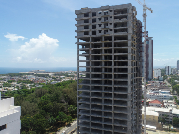 Twin Towers Santo Domingo Construction